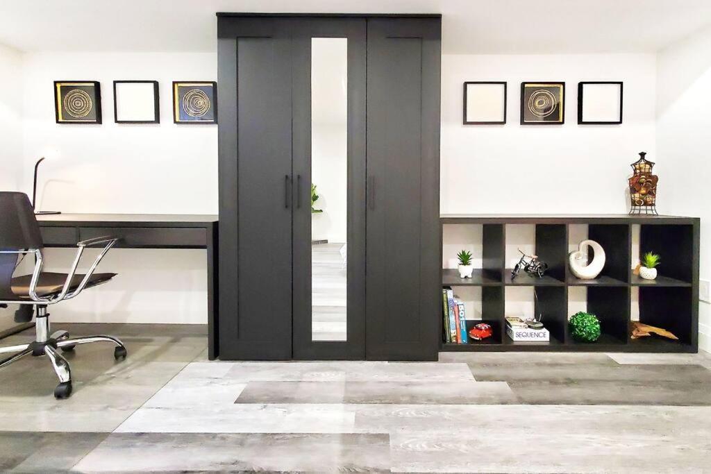 Renovated Guest Suite Near The Lake & High Park In Toronto! ภายนอก รูปภาพ